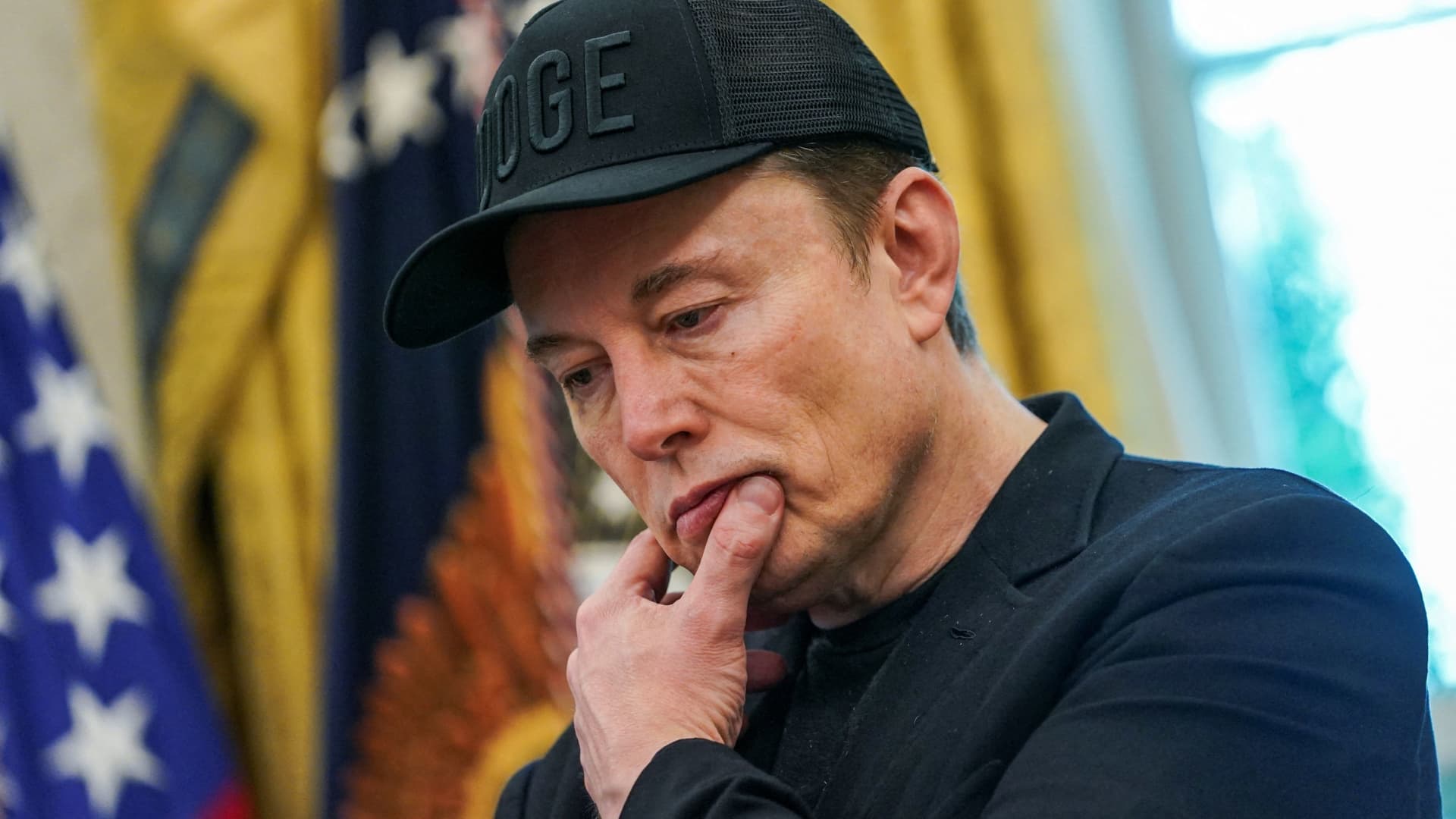 Tesla FSD turns off more U.S. consumers than attracts, survey finds