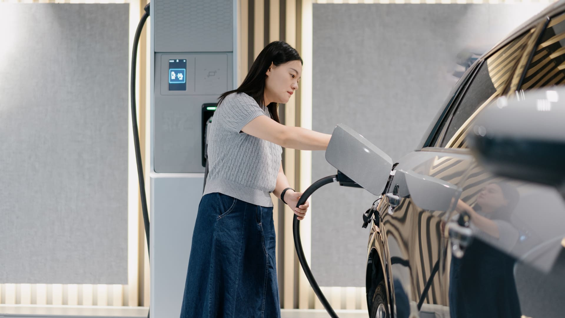 How to get the $7,500 EV tax credit — even after the deadline